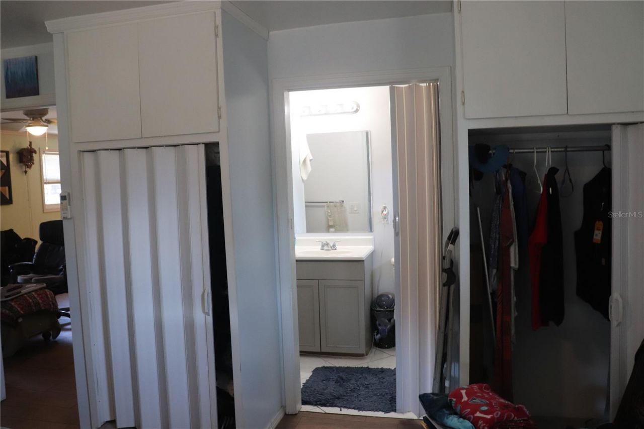 19511 SE 110th Avenue, Inglis, FL 34449 Photo