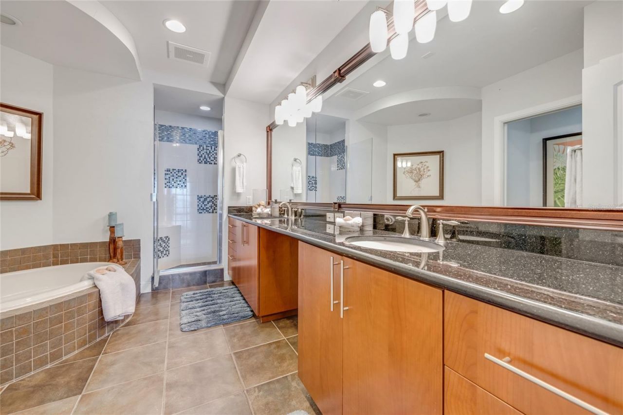 1925 S Atlantic Avenue, Unit 1005, Daytona Beach Shores, FL 32118 Photo