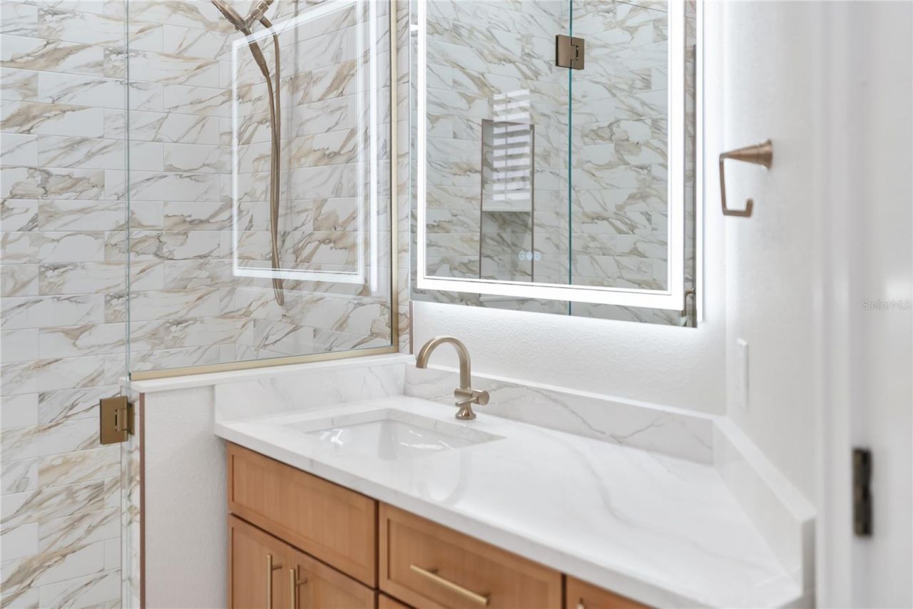 1221 N Palm Avenue, Unit 106/107, Sarasota, FL 34236 Photo