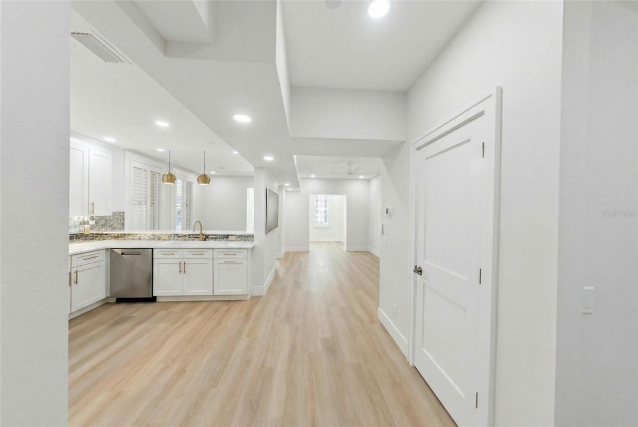 1221 N Palm Avenue, Unit 106/107, Sarasota, FL 34236 Photo