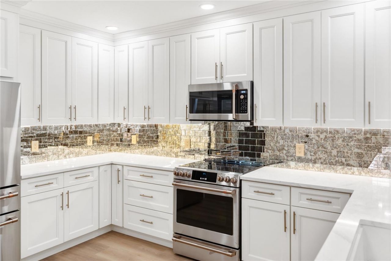 1221 N Palm Avenue, Unit 106/107, Sarasota, FL 34236 Photo