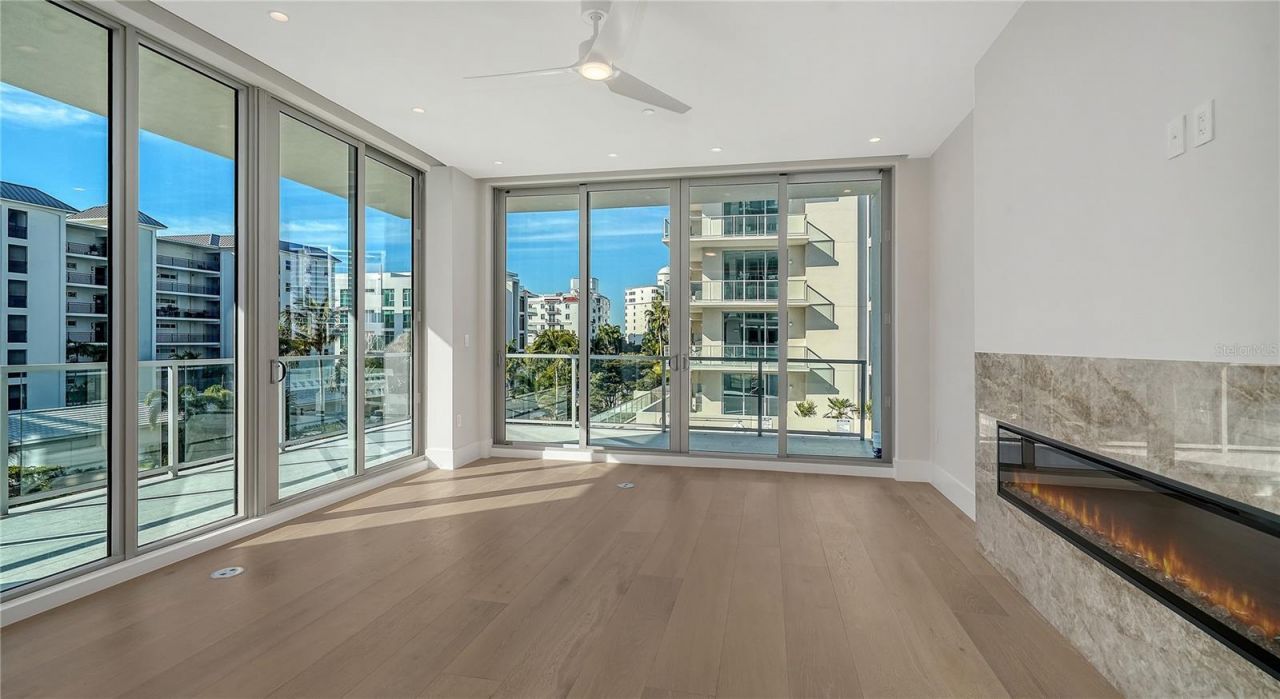 223 Golden Gate Point, Unit 302, Sarasota, FL 34236 Photo