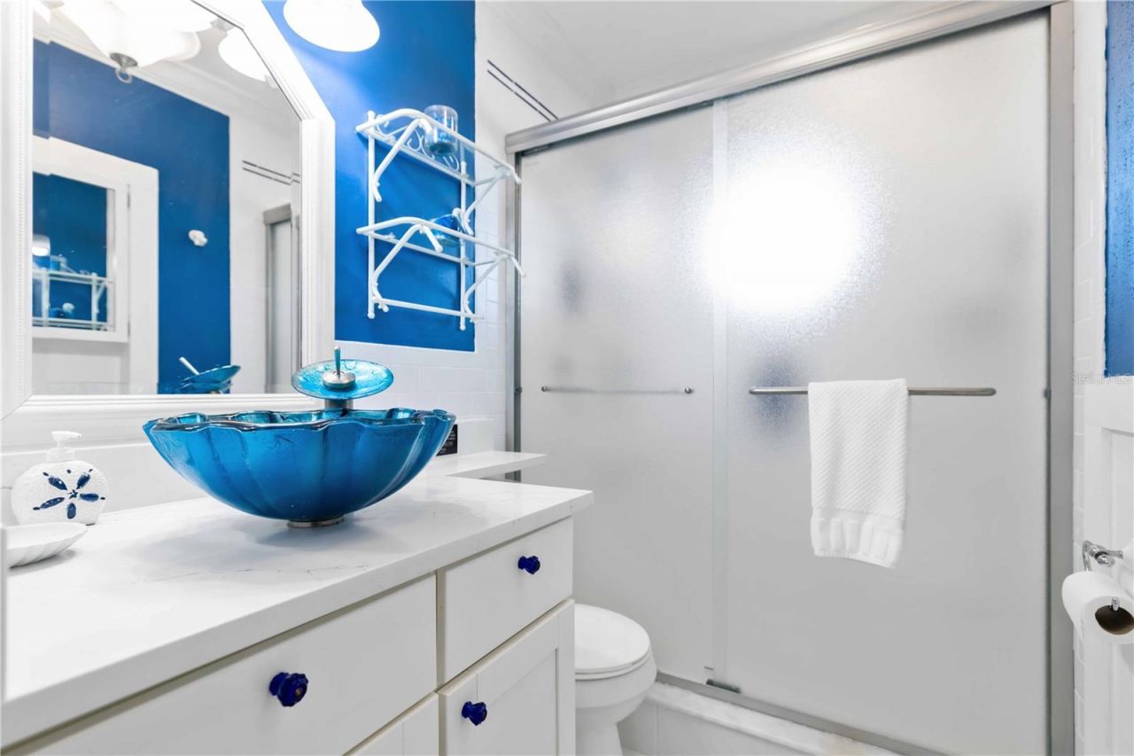 111 9th Street N, Bradenton Beach, FL 34217 Photo