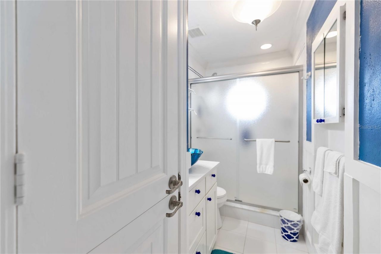 111 9th Street N, Bradenton Beach, FL 34217 Photo