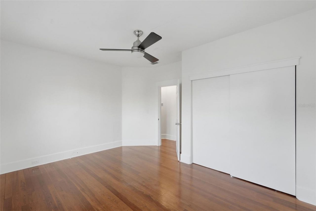 2059 Burlington Avenue N, Saint Petersburg, FL 33713 Photo