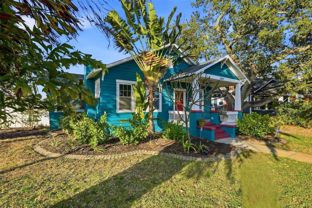 2059 Burlington Avenue N, Saint Petersburg, FL 33713 Photo