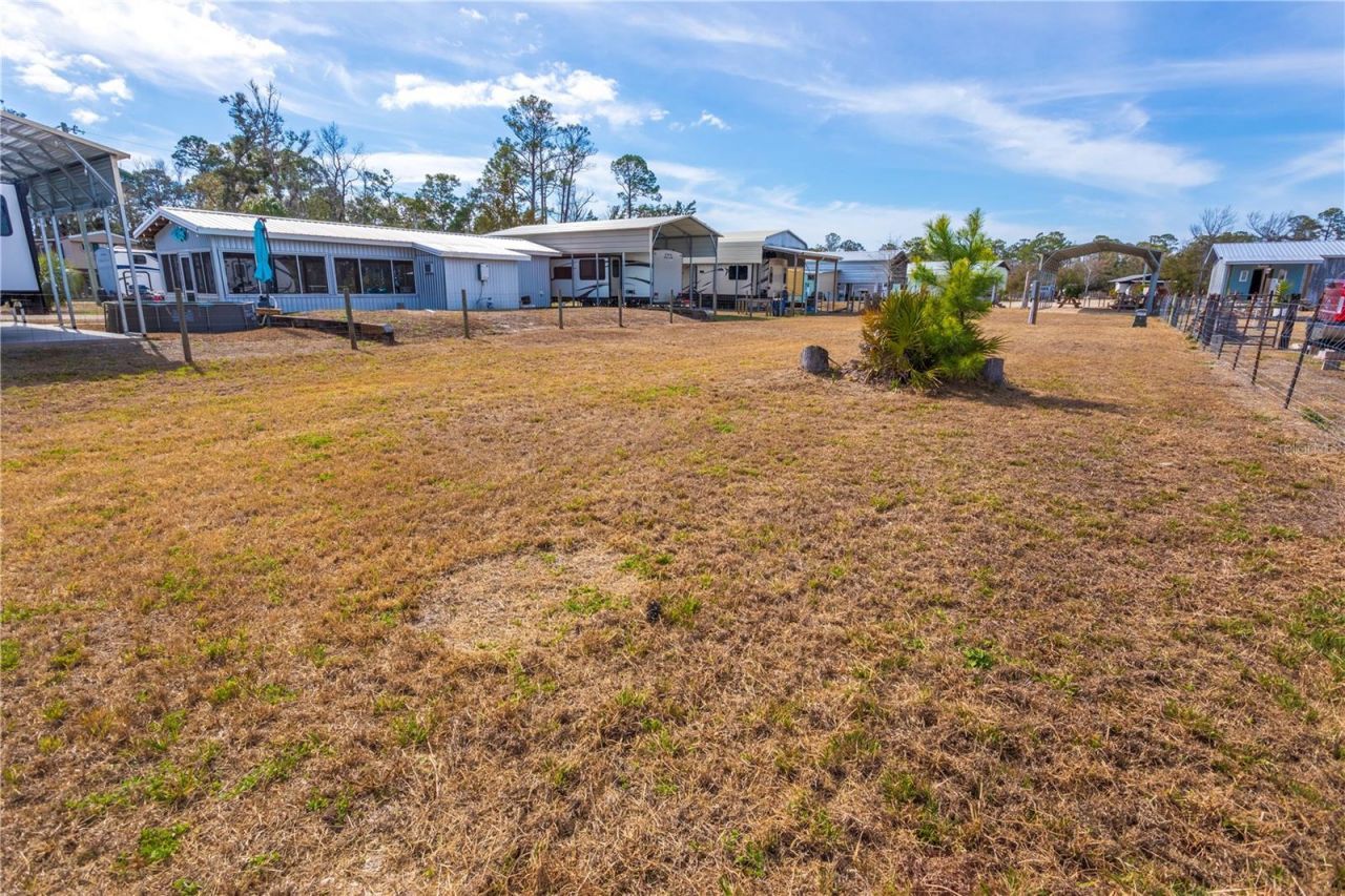 507 4th Street Nw, Steinhatchee, FL 32359 Photo