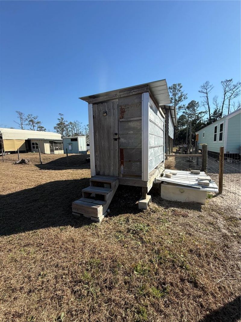 507 4th Street Nw, Steinhatchee, FL 32359 Photo