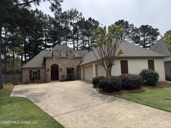 106 Elm Court, Madison, MS 39110