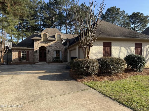 106 Elm Court, Madison, MS 39110