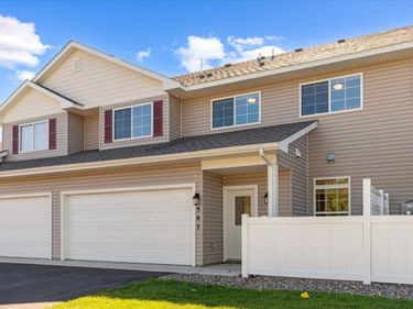 561 19th Place SE, Cambridge, MN 55008