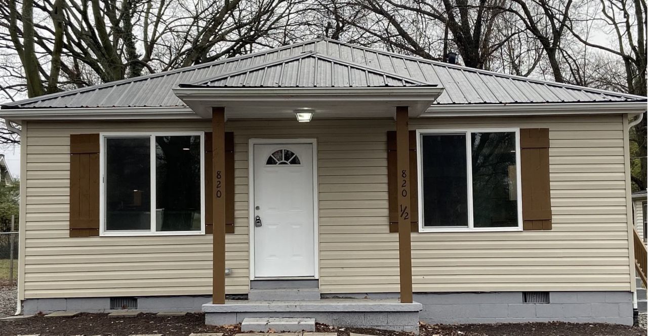 820 Gracey Avenue, Clarksville, TN 37040 Main Photo