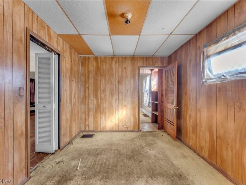 9617 Mount Auburn Avenue, Cleveland, OH 44104 Photo 14