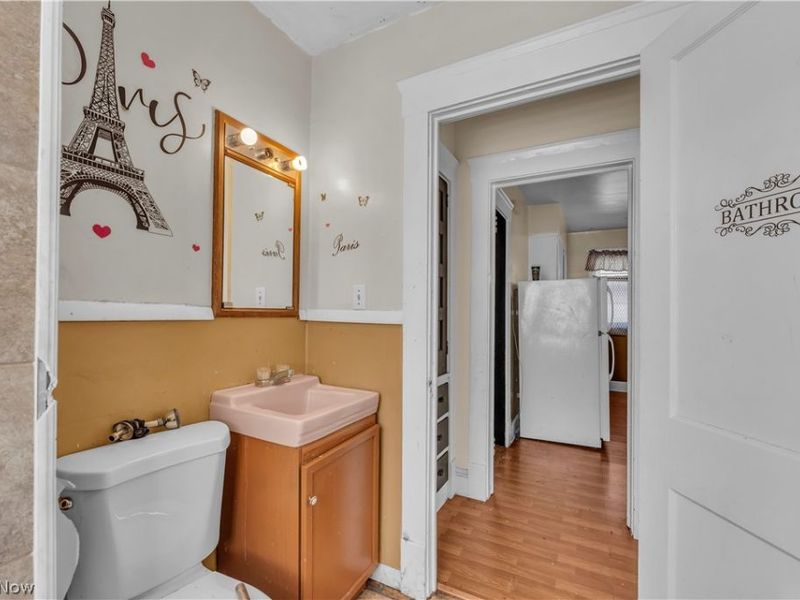 9617 Mount Auburn Avenue, Cleveland, OH 44104 Photo 35