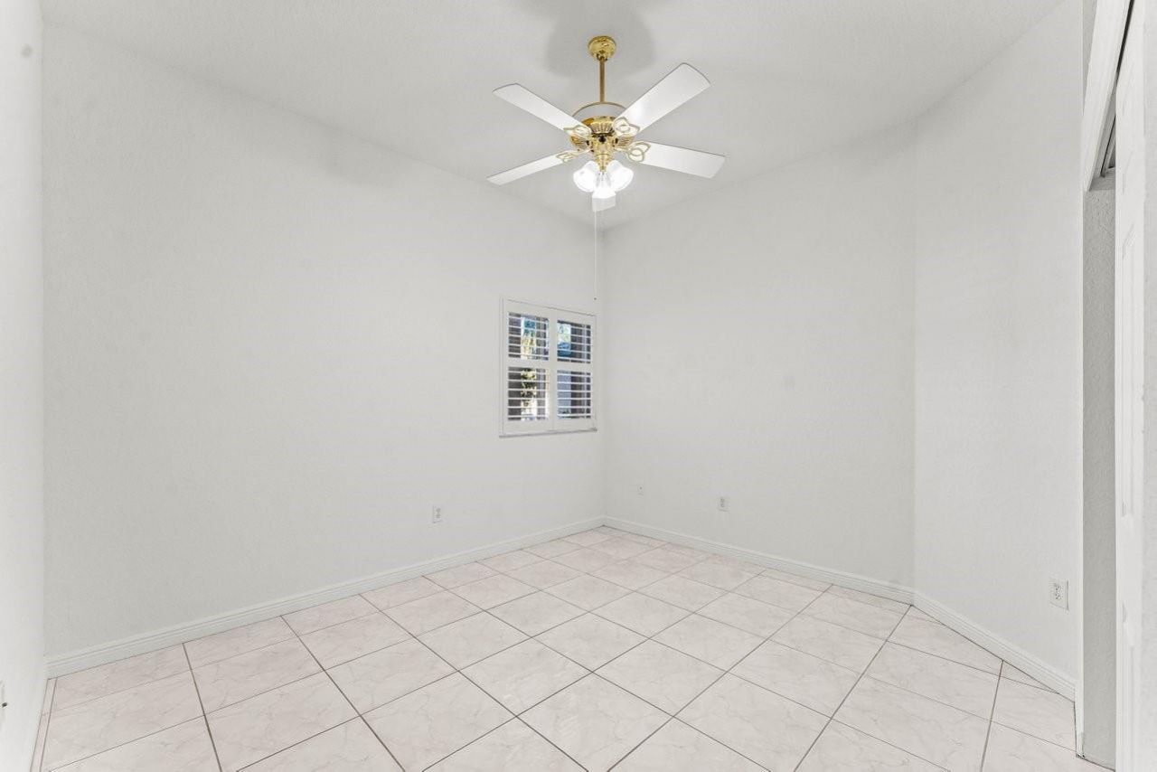 7832 E Exeter Boulevard, Unit 102, Tamarac, FL 33321 Photo