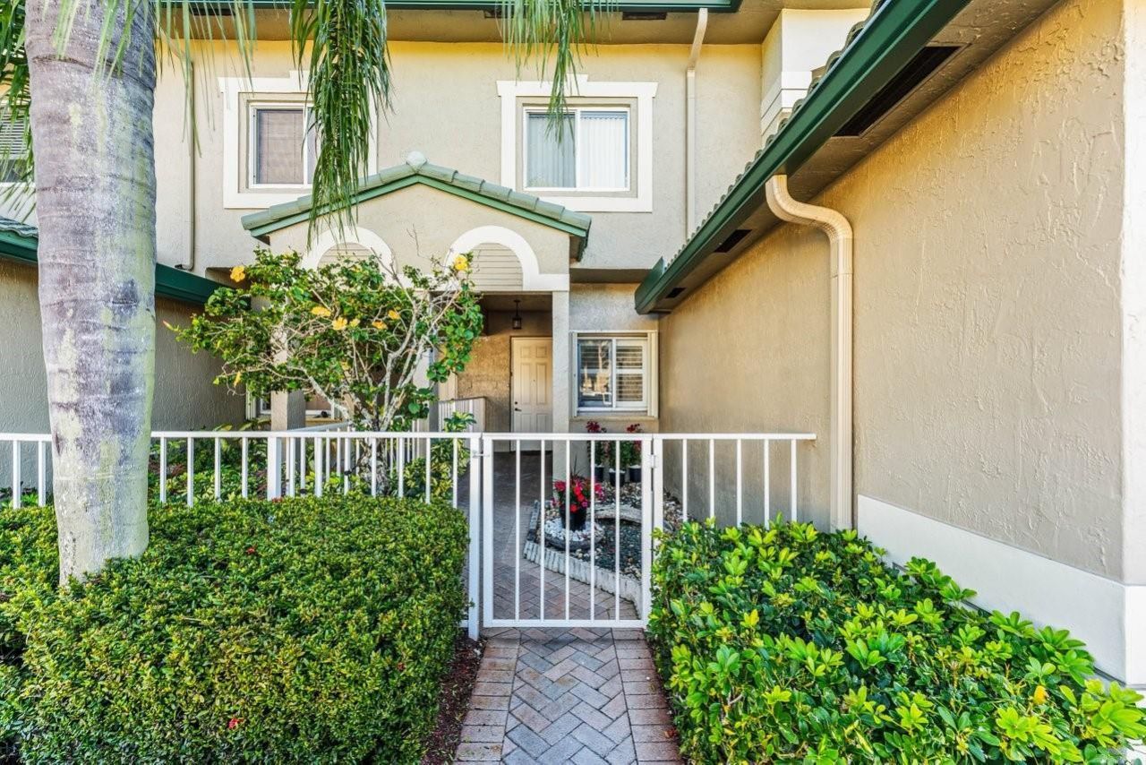 7832 E Exeter Boulevard, Unit 102, Tamarac, FL 33321 Photo