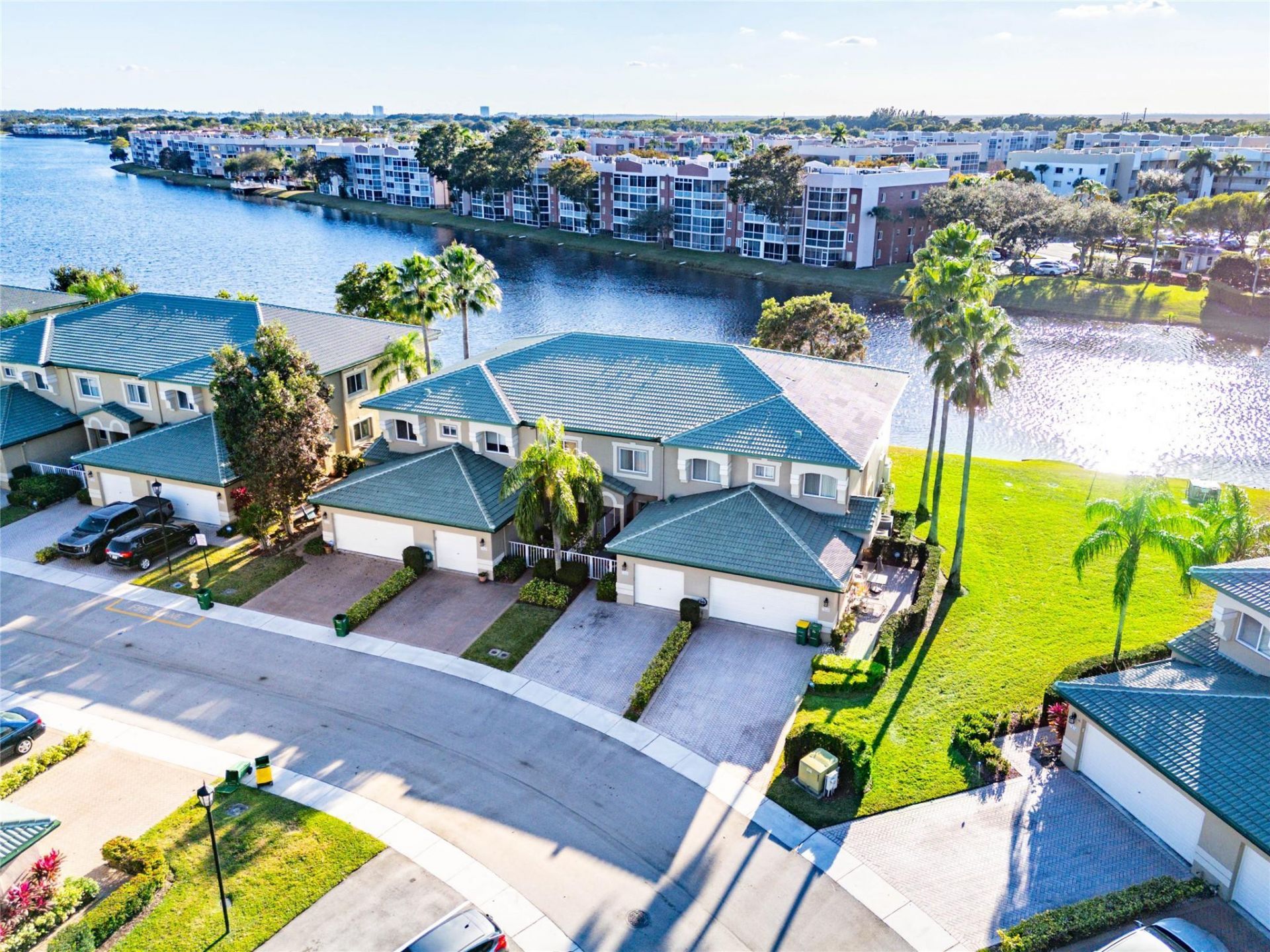 7832 E Exeter Boulevard, Unit 102, Tamarac, FL 33321 Photo