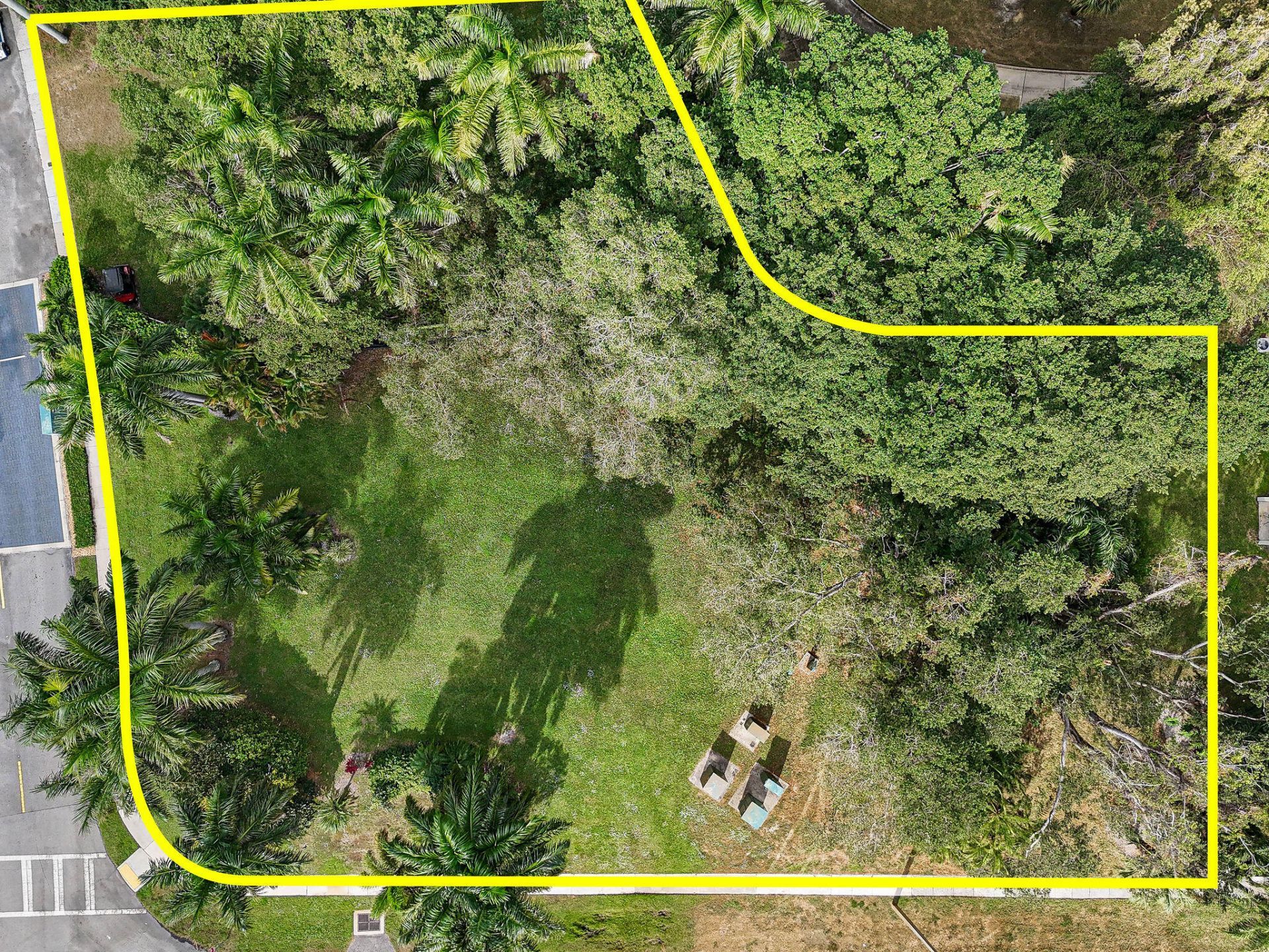 1617 Embassy Drive, West Palm Beach, FL 33401 Photo