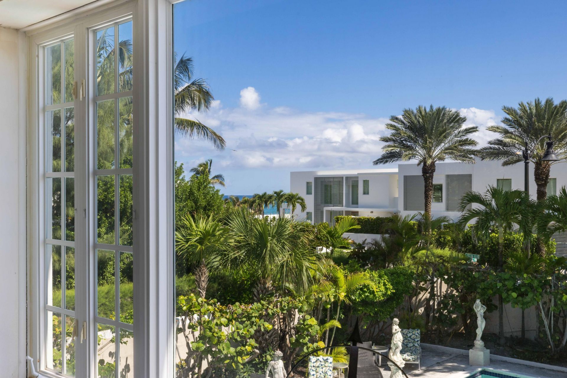 1048 S Ocean Boulevard, Palm Beach, FL 33480 Photo