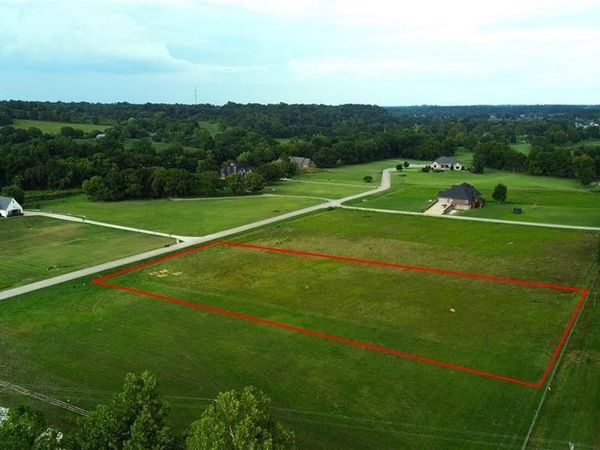 Pintail Lane, Cave Springs, AR 72718