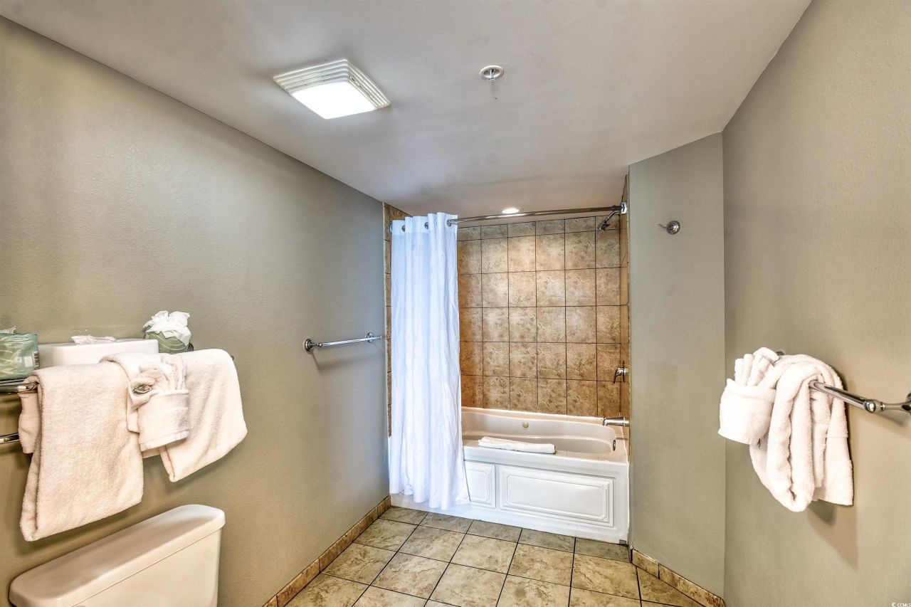 5300 N Ocean Blvd. Photo 17