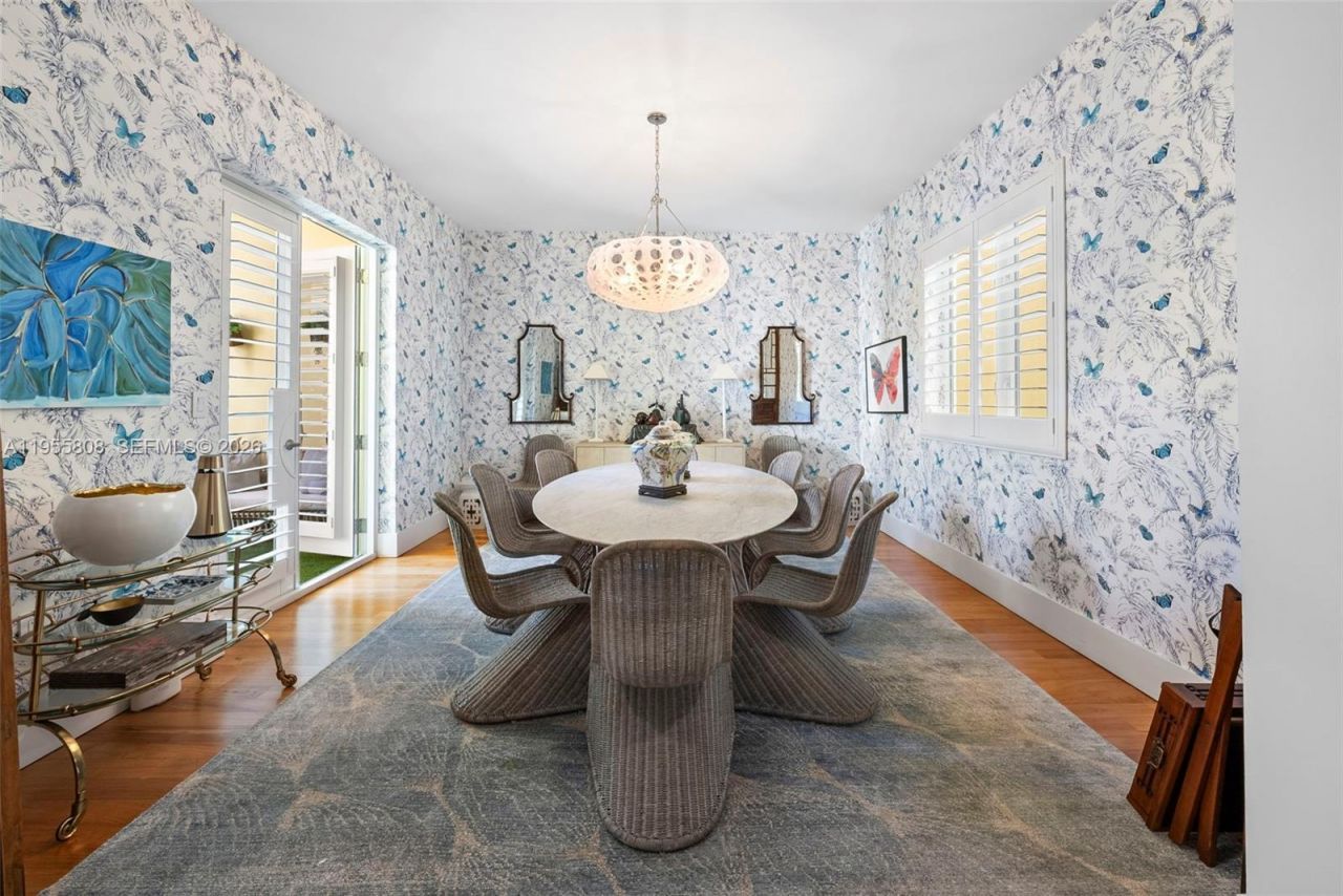 211 Zoe Way , Miami Beach, FL 33141 Photo