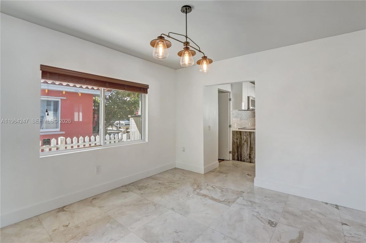 438 Mendoza Ave., Coral Gables, FL 33134 Photo