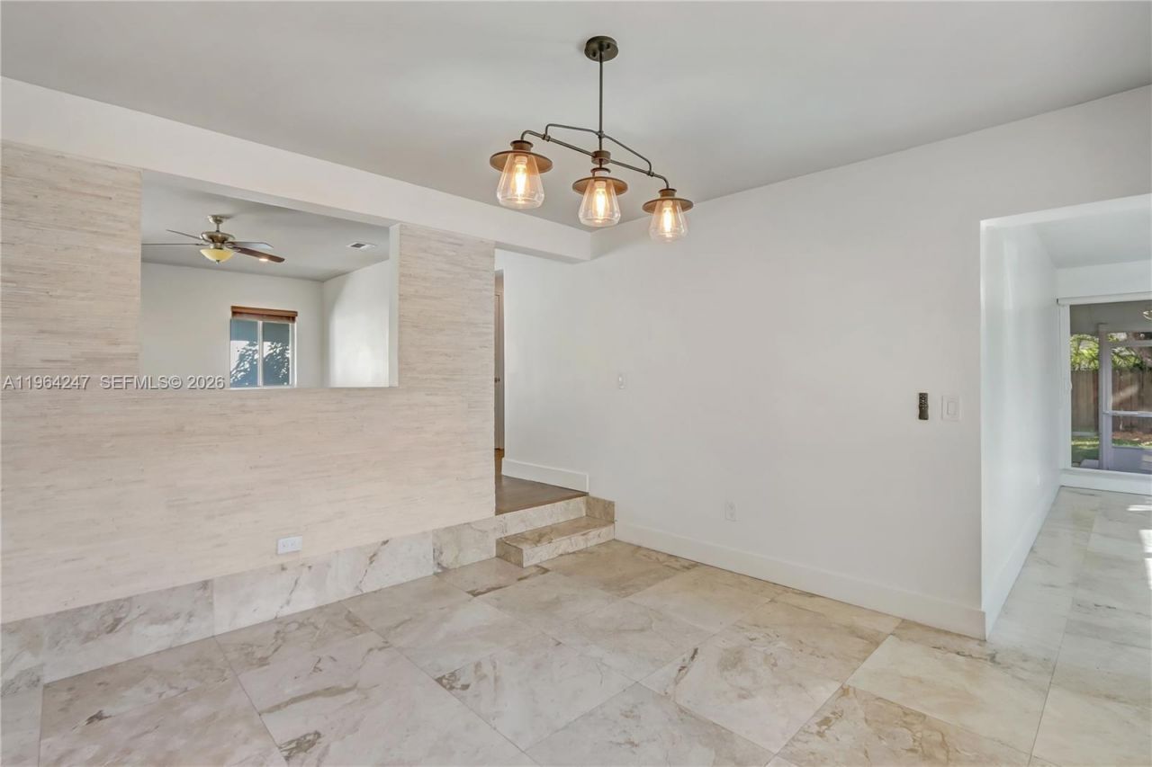 438 Mendoza Ave., Coral Gables, FL 33134 Photo