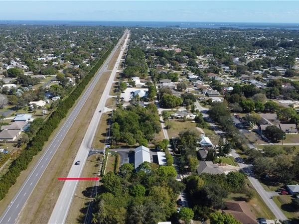 925 Sebastian Boulevard, Sebastian, FL 32958
