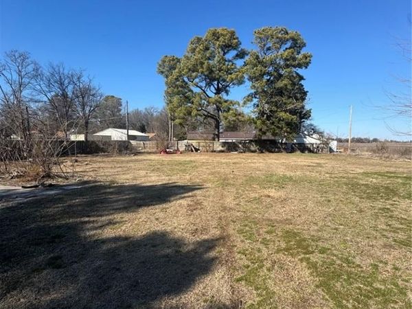 2810 Neal Street , Kennett, MO 63857