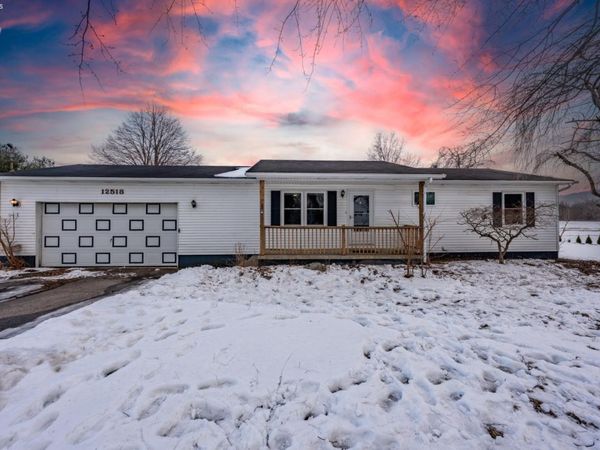 12518 Darrow Road, Vermilion, OH 44089