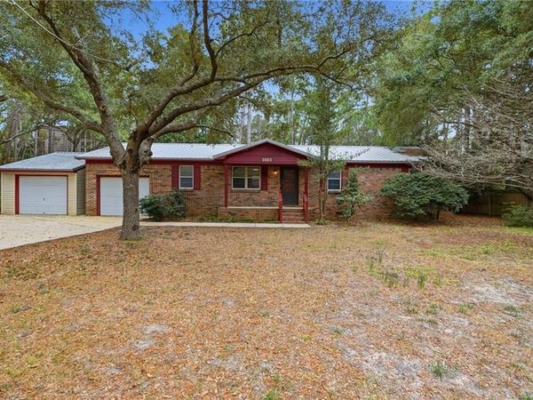 1003 Monberaut Place, Dauphin Island, AL 36528