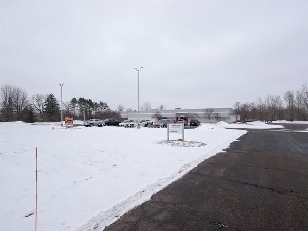 2321 W GRAND AVENUE, Wisconsin Rapids, WI 54495