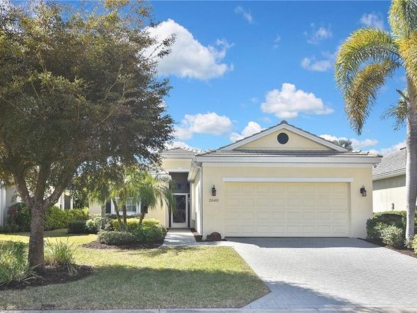 2640 Maraval CT, CAPE CORAL, FL 33991