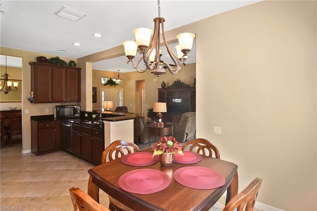 2640 Maraval Ct, Cape Coral, FL 33991 Photo