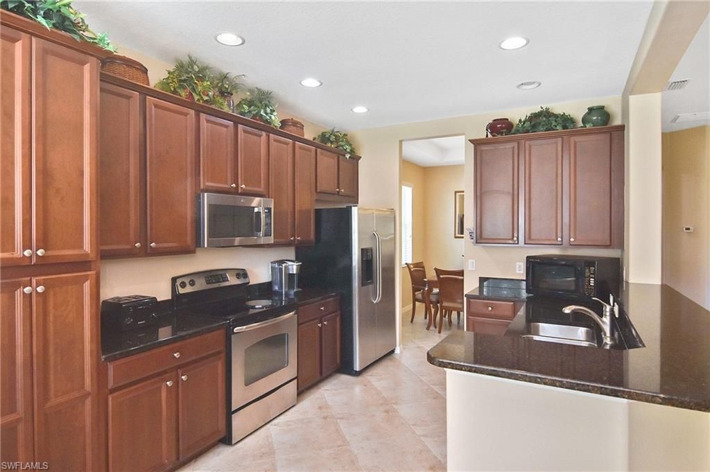 2640 Maraval Ct, Cape Coral, FL 33991 Photo