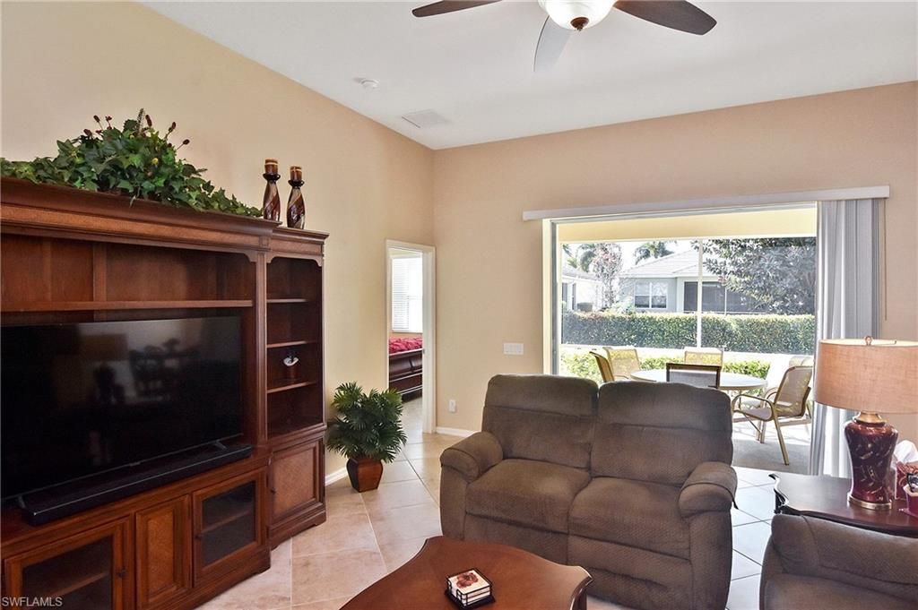 2640 Maraval Ct, Cape Coral, FL 33991 Photo