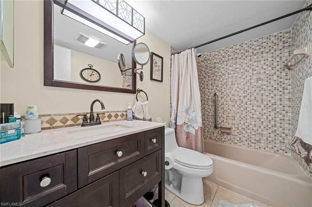 1766 Cape Coral Pkwy E, Unit 205, Cape Coral, FL 33904 Photo