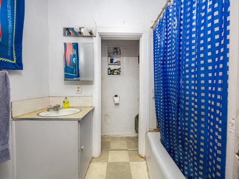 52 N Main Street, Mount Gilead, OH 43338 Photo 17