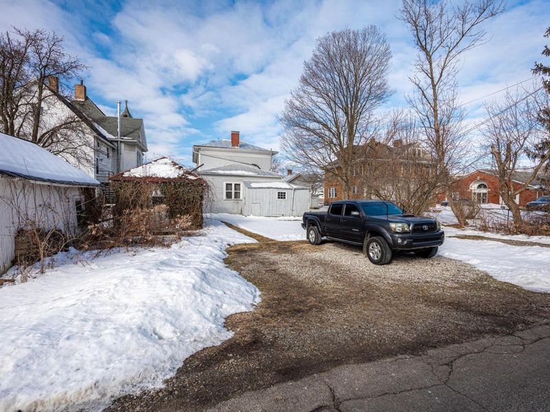 52 N Main Street, Mount Gilead, OH 43338 Photo 9