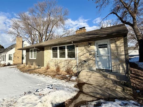 3424 Abbott Avenue N, Robbinsdale, MN 55422