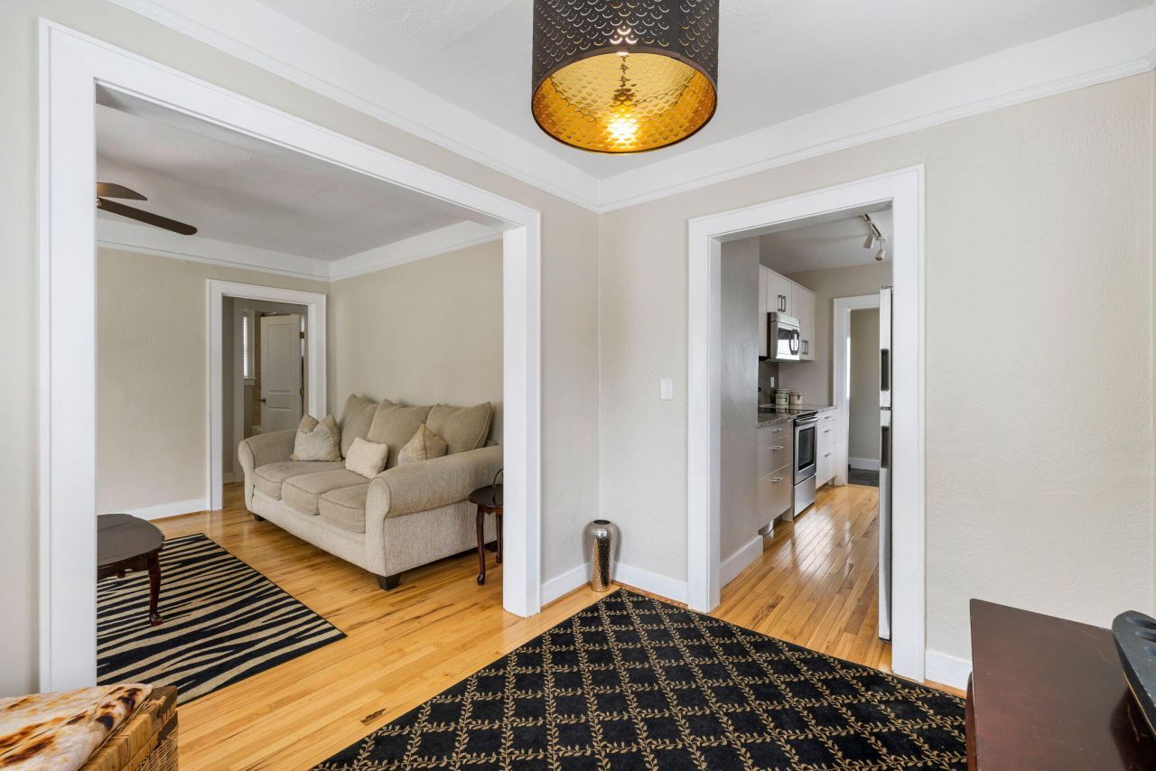 3728 Tim Street Photo 10