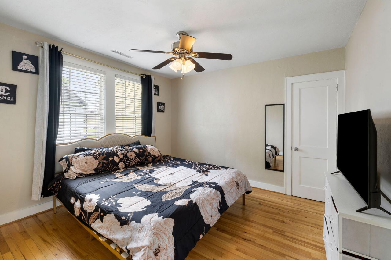 3728 Tim Street Photo 14