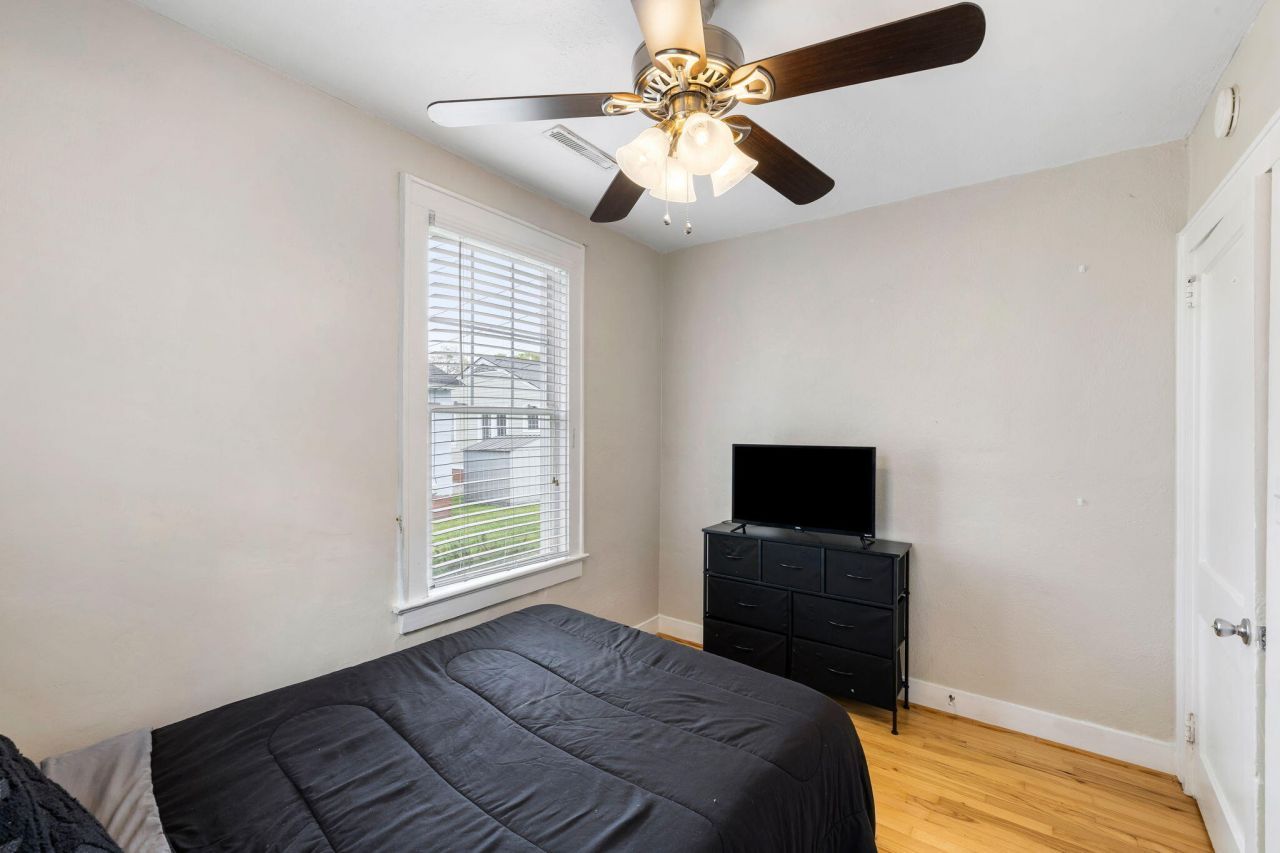 3728 Tim Street Photo 20