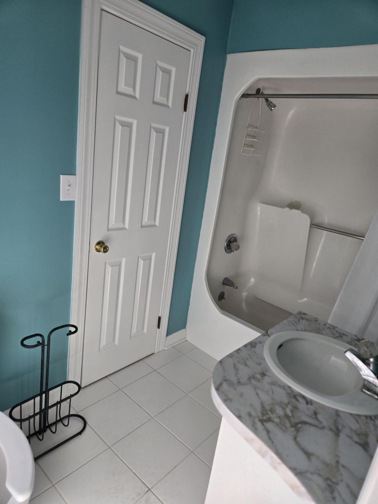 224 Country Club Boulevard Photo 17