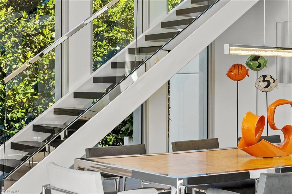 652 Bougainvillea Rd, Naples, FL 34102 Photo