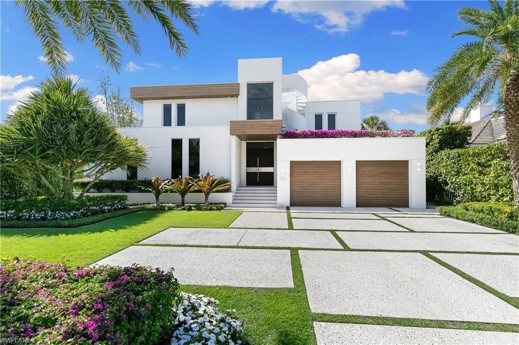 652 Bougainvillea Rd, Naples, FL 34102 Photo