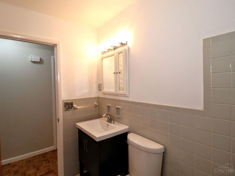 683 Danbury Road, Cincinnati, OH 45240 Photo 21