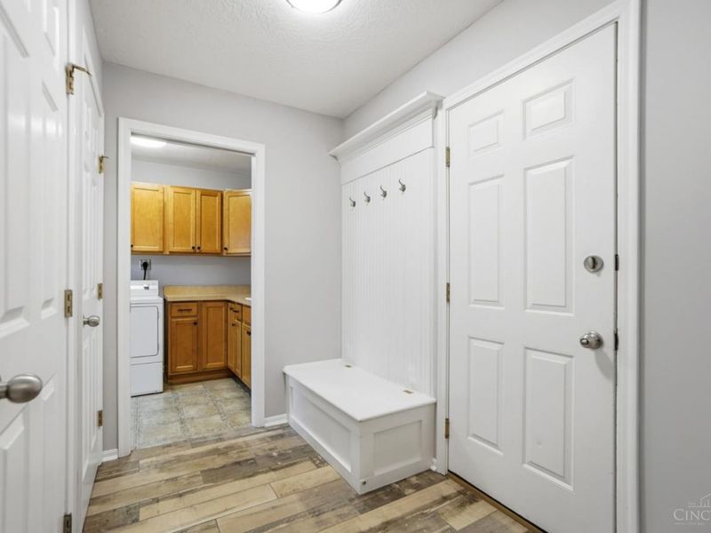 5632 Sarahs Oak Drive, Cincinnati, OH 45248 Photo 11