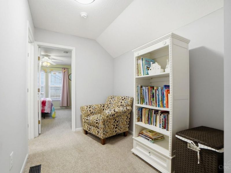 5632 Sarahs Oak Drive, Cincinnati, OH 45248 Photo 22